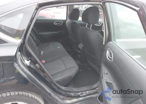 2018 Nissan Sentra Sr z USA, uszkodzony, nr VIN 3N1AB7AP3JY230256